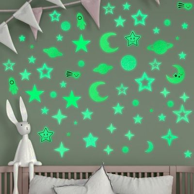 ● Luminous Moon Star Universe 3D Bubble Sticker Glow In The Dark Kids Room Bedroom Ceilling Decoration Fluorescent Sticker