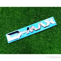 โลโก้ D-MAX สีเงิน ติดท้ายรถยนต์