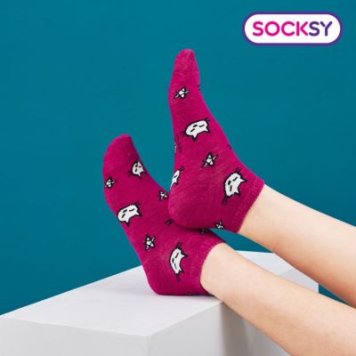 Socksy ถุงเท้าแฟชั่น คละสี/คละลาย ถุงเท้าข้อสั้น มีลาย สีสันสดใส ใส่แล้วอบอุ่น ทนทานไม่ย้วยง่าย