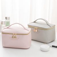 【jw】❈✴  1 Pc  Large Leather Make Up Washing Makeup Organizer