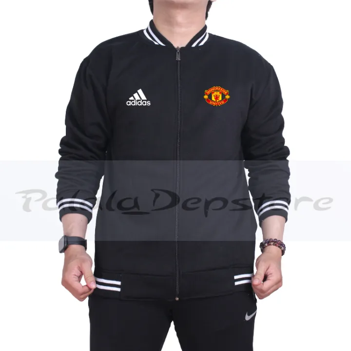 jaket man utd