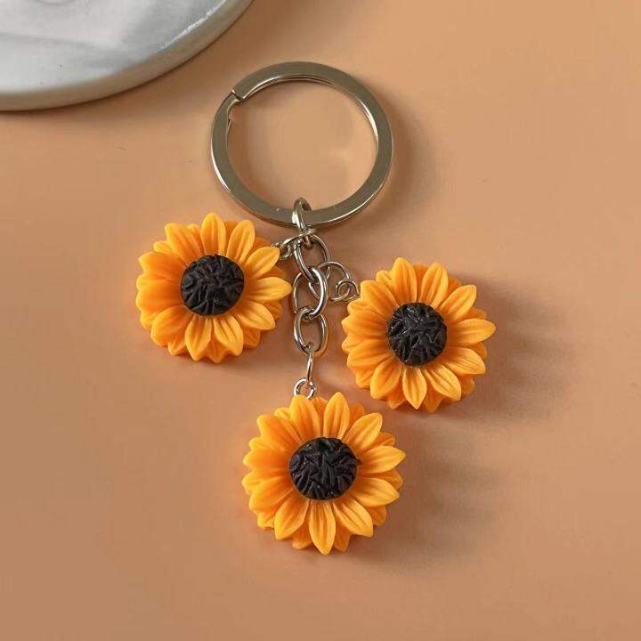 golden-best-friend-gifts-cute-sun-flowers-resin-sunflower-keychain-flower