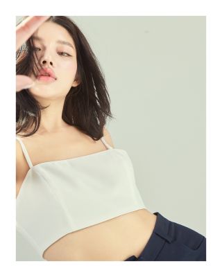 SVVANS Mini Crop Top สายเดี่ยวมินิสีขาวปรับความยาวได้