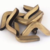 30mm Bronze Iron Corner Protection Corners Decorative Wood Corner Vintage Style Box Corner Bronze Book Corner clip 20pcs