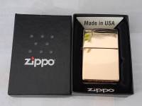 ZIPPO 254B   HIGH POLISH BRASS   สีทอง ผิวทองเหลืองขัดเงา ลายเรียบ  ตูดตัน   ของใหม่ไม่ผ่านการใช้งาน  มาพร้อมกล่อง  รับประกันของแท้