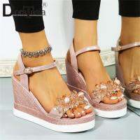 DORATASIA ยี่ห้อใหม่สุภาพสตรี Wedges รองเท้าส้นสูงฤดูร้อนรองเท้าแตะแฟชั่นคริสตัลแพลตฟอร์มรองเท้าแตะผู้หญิงปาร์ตี้ชายหาดรองเท้า Woman