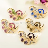 Fashion Korean Rhinestone Garment Flower Brooch Hijab Pins Bouquet Flower Colorful Crystal Brooches For Women Wedding X0185