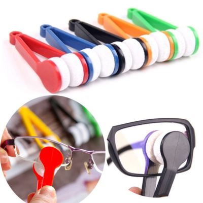 【YF】✕  Eyeglass Microfiber Spectacles Cleaner Household portable lens cleaning tool children brush щетка