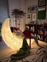 ✉ Italian moon lamp net red designer luminous chair crescent recliner bedroom living room atmosphere floor