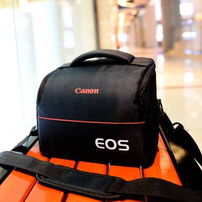 กระเป๋ากล้อง Canon Nikon Camera Bag คลาสสิกกล้องกระเป๋ากล้อง DSLR กลางแจ้งท่องเที่ยว กระเป๋าสะพายแบบพกพาแฟชั่นกล้อง