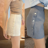 GRIS - SIDE BUTTONED GABI SHORTS ขาสั้นลินินกาบิกระดุมข้าง