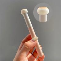 Mini sponge head Rounded Concealer Brush แปรงทาตา แปรงแต่งหน้า แปรงคอนซีลเลอร์