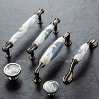 European Antique Furniture Handles Drawer Pulls Sky blue/Ceramic Door Handles Kitchen Cabinet Knobs and Handles Door Hardware Locks