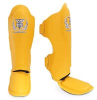 Top King  shin guards protector Yellow  ( S,M,L,XL) New Logo Training MMA K1 สนับแข้งท็อปคิงส์ สีเหลือง ป้องกันหน้าแข้ง สำหรับการซ้อมมวย ทำจากหนังแท้