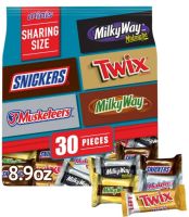 Minis sharing size 30 pieces (Snickers, Twix, Milk Way &amp; 3 Musketeers Milk &amp; Dark Chocolates) 252.3g BBF 31/12/23