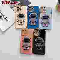 WFCase สำหรับ iPhone 13 Pro Max 12 Pro Max 11 Pro Max 8 7 6S X XR XS Max เคสเคสโทรศัพท์ขาตั้งนักบินอวกาศเคลือบโลหะด้วยไฟฟ้าขนาดเล็ก