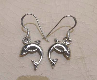 Thai hanging Dolphin earrings handmade 925 sterling  silver beautiful gift ปลาโลมา ห้อยตำหูเงินสเตอรลิงซิลเวอรใช้สวยของฝากที่มีคุณค่า ฺชาวต่างชาติชอบมาก