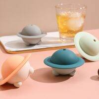 【CW】 Food Silicone Mold Large Flying Saucer Round With Funnel Matching Whiskey Drinks