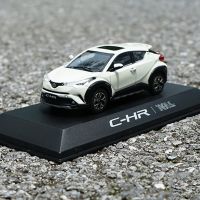 รถ C-HR หล่อจากเหล็กหล่อแบบ1/43ขนาดประมาณ10ซม. รถ SUV โมเดลรถอัลลอยหุ่นโลหะแบบคงที่สำหรับเป็นของขวัญของสะสม