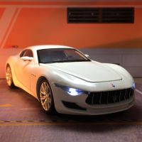 [AhQ ornaments] 1:32ล้อแม็กรถของเล่นรุ่น Maserati Alfieri รถสปอร์ต D Iecast โลหะจำลองยานพาหนะคอลเลกชันสำหรับเด็กของขวัญวันเกิดเด็ก