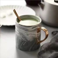 300-400ML ชุดแก้วกาแฟสำหรับคนรัก Marbling Expresso แก้วเซรามิคคู่ถ้วยน้ำของขวัญ (สีชมพูสีเทา)
