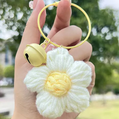 ZhongLouL พวงกุญแจห้อยพู่รูปดอกไม้งานสานมือสุดสร้างสรรค์ทำมือแบบ DIY พวงกุญแจกระเป๋าอุปกรณ์เสริมพวงกุญแจจี้ตุ๊กตา