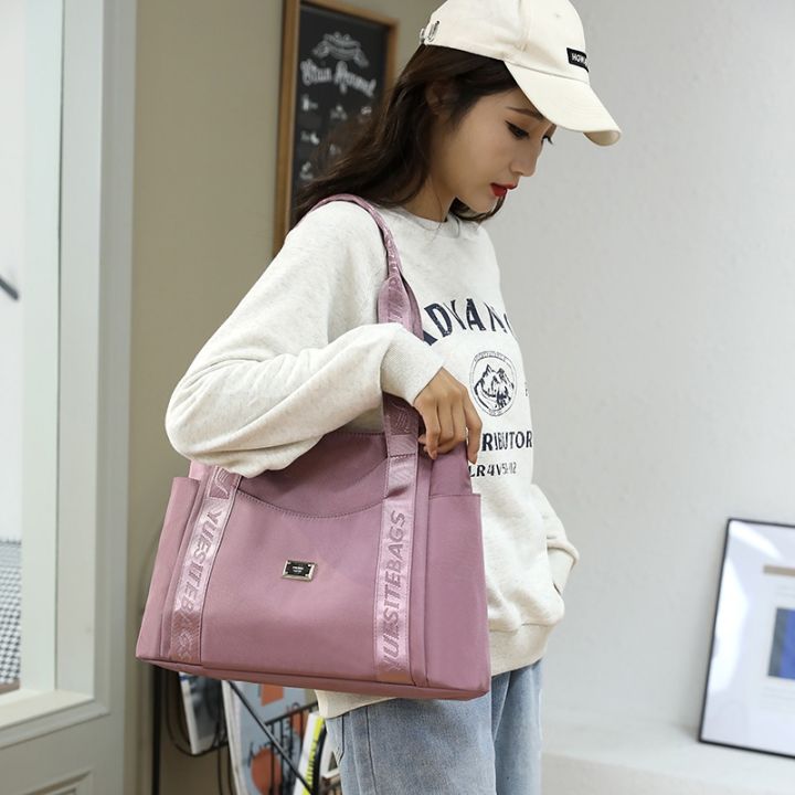 กระเป๋าสะพายข้าง-รุ่นใหม่-เกาหลี-กระเป๋าใบใหญ่-tote-bag-แฟชั่น-กระเป๋าถือผู้หญิง