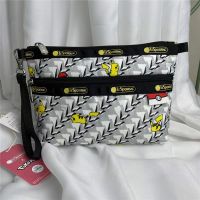 Crazy cat trade guinness confirmed female bag printing zero wallet bag hand bag cosmetic bag 7105 packets of mail