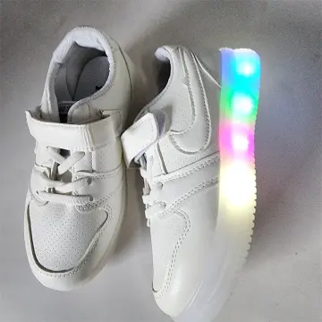 A6 metro shop light shoes