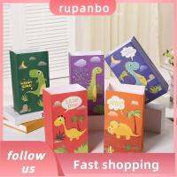 RUPANBO039392692 12Pcs การ์ตูนไดโนเสาร์ ถุงกระดาษของขวัญ ดิโนคำราม พร้อมสติกเกอร์ ห่อของขวัญ รีไซเคิลได้นำ การจัดเก็บข้อมูล ถุงบรรจุภัณฑ์คุกกี้ขนม อุปกรณ์ปาร์ตี้ป่าสำหรับเด็ก