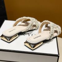 Xiaoxiangfeng Sandal Slippers 2023 New Temperament Thick Heel French Rhinestone One-Word Outer