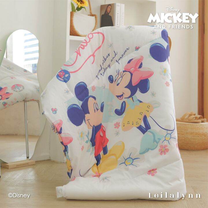 ผ้านวมพกพา-disney-new-collection-at-leilalynn-ขนาด-44-82-นิ้ว