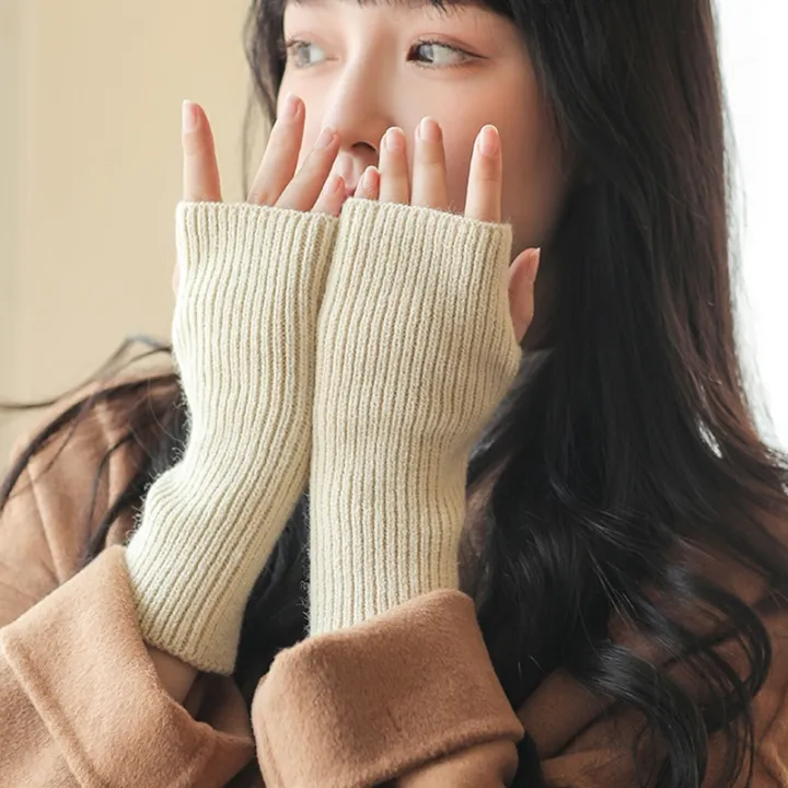 korea-half-finger-gloves-female-autumn-and-winter-wool-warmth-fingerless-students-touchscreen-thick-knitted-wristband-glove