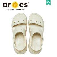 รองเท้า Crocs แท้ CROCS MEGA CRUSH SANDAL สำหรับไปทะเล ดีไซน์ทันสมัย สบายเท้า ทนทาน และที่สำคัญเป็นรองเท้าแท้จาก CrocsTH