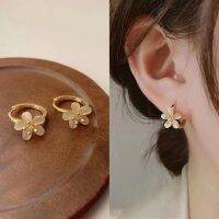 2023ขนาดเล็กและดอกไม้สุดหรูต่างหูขนาดเล็กและ Earstuds