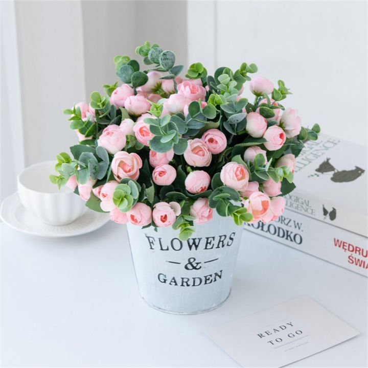 faux-floral-arrangement-centerpiece-flowers-artificial-silk-flowers-home-decor-flowers-outdoor-garden-flowers