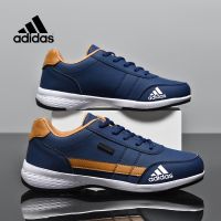 Ready Stock Plus Size 38-48 Mens Sports Shoes Kasut Sukan Outdoor Shoes Breathable Leather Kasut Sukan Lelaki Kasual Kasut Wanita Kasut Sport Budak