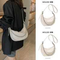 Summer high-end niche chain messenger bag women 2023 new one-shoulder white casual dumpling bag large capacity 【QYUE】