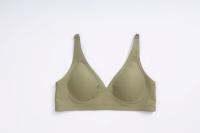 EMMA Jelly Bra - GREEN  บราไร้โครงสีเขียว ใส่สบายด้วยเทคโนโลยีเจลลี่บรา