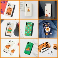 【 Korean Phone Case For , Samsung ] The Cutest Tiger Design Collection version 1 Slim Thin Polycarbonate Cute Hand Made Unique Galaxy 13 8 xs xr 11pro 11 12 12pro mini Korea Made