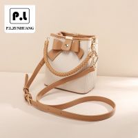 【Hot Sale】 bucket bag womens light luxury high-end 2023 new trendy super hot fragrance portable shoulder messenger