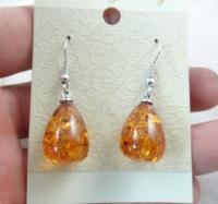 fashion Natural  Precious Modernist TEARDROP GOLDEN HONEY Amber Water droplets earring pendant Jewelry making earring A15 Cables Converters