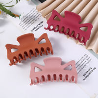 Fashion Frosted Claw Clip Geometric Hair Clips Hair Clamp Crab Hairpins Solid Barrettes for Women Girls Hair Styling Accessories