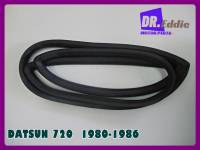 #ยางขอบกระจกบานใหญ่หน้า ดัดสัน720 // DATSUN 720 1980-1986 Front windshield Glass seal weatherstrip rubber