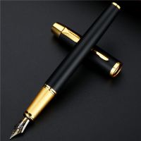 ปากกาโลหะคัดลายมือเป็นเอกลักษณ์สำหรับการเขียนทางธุรกิจหรือให้ของขวัญ