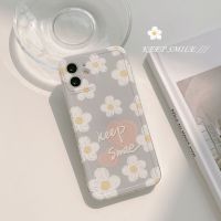 Apple เคสโทรศัพท์มือถือ iPhone 14/13/12/11/X/x/xr ลายรักดอกไม้สีขาวที่ด้านข้าง14 Plus เคสโทรศัพท์มือถือซิลิโคนพิมพ์12 Pro Max เคสป้องกันโทรศัพท์มือถือ13 Mini ล้อมรอบด้วยเต็มเคสนิ่มป้องกันการตก