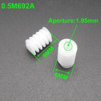 100 ชิ้น/ล็อต 0.5M Dia.6MM X ความยาว 9 มม.พลาสติกหนอนเกียร์ลดเกียร์ 0.5 Modulus Bore Hole รูรับแสง 2 มม.1.95 มม.2A แน่น Fit W692A HQ-aerwererwess