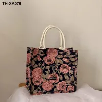 2022 New Retro Large Capacity Tote Bag Wrinkled Rose Jacquard Large Tote Bag Shoulder Bag Shopping Bag for Women