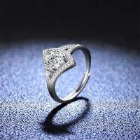 Tbestone Small Fan Skirt Shape 1ct Moissanite 100% 925 Sterling Silver Personalized Fashion Design Ring Women Brand Fine Jewelry