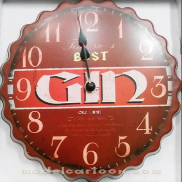 Retro Bottle Cap Wall Clock Red